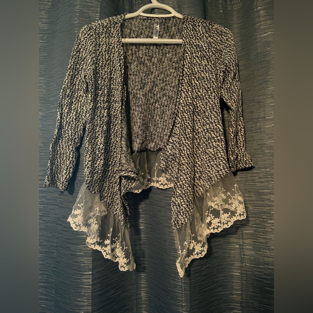 3/$15 BEAUTEES Lace Open Cardigan